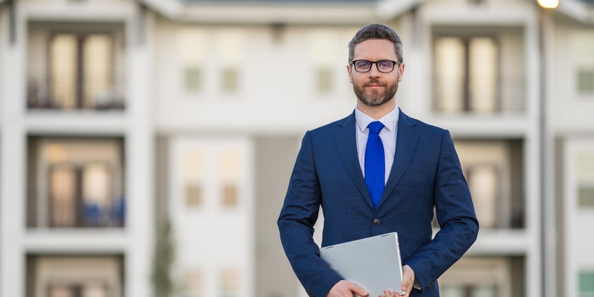 Situations involving blood, bodily fluids, drug residue, or extreme hoarding go far beyond the scope of general maintenance. This isn’t just about cleaning up. It’s about protecting people’s health, following safety regulations, and preventing long-term damage.